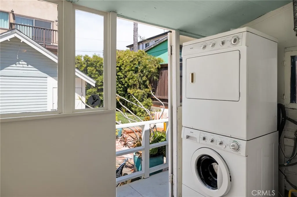 1103 2nd Street, Hermosa Beach, California 90254 home-pic-26